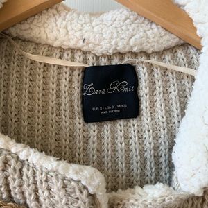 Zara Sweaters - Zara knit sweater with hood Zara Sweaters - Zara knit sweater with hood